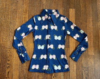1970's Butterflies on Blue Blouse . Petite Fashion . Bold + Cute Vintage Femme Button-Up