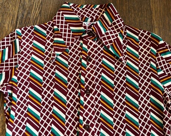 1970's Disco shirt  Brown + White + Gold + Green Lattice + Stripes top . Petite Fashion . Femme Geometric Mix Button-Up
