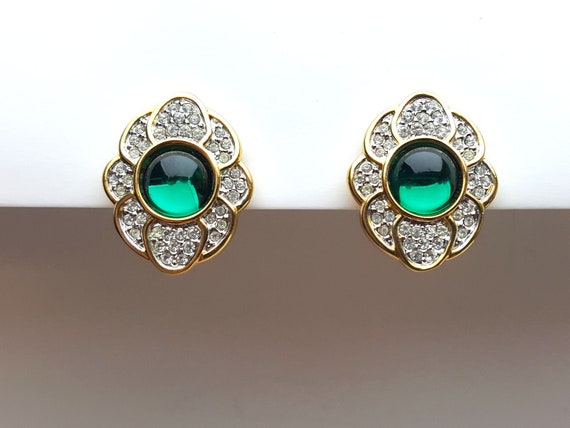Swarovski Green Stone Clip on Earrings #A740