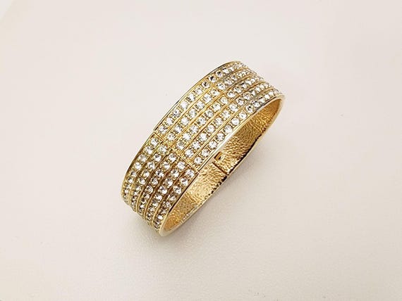 Luxury Women display picture 2