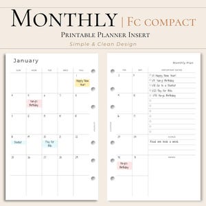 Könnte beinhalten: Rustikales Holzschild mit dem Text "Welcome to our home" in weißer Schrift. Das Schild hat eine Used-Optik und ein schlichtes, einladendes Design, perfekt für Veranda oder Eingangsbereich.