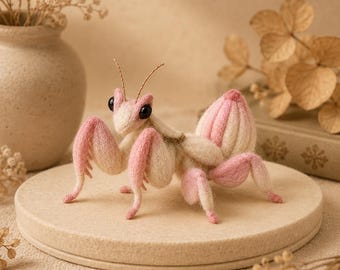 Naaldvilt orchidee bidsprinkhaan sculptuur, roze wollen insectenkunst, decor exotische huisdierliefhebber