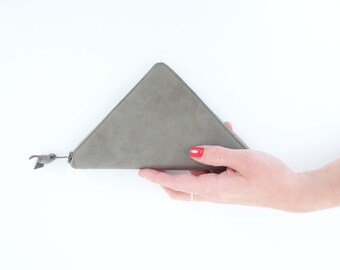 Cartera con cremallera de piel auténtica - Tramezzini - gris piedra