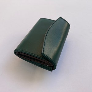 Cartera pequeña de piel - piel auténtica - hecha a mano en Alemania - cartera unisex - verde imagen 4
