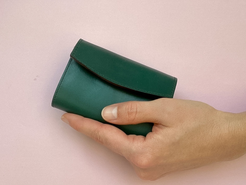 Cartera pequeña de piel - piel auténtica - hecha a mano en Alemania - cartera unisex - verde imagen 1