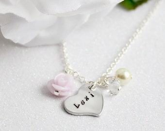 Silber Herz Namenskette mit Lavendel Rose, Geburtsstein benutzerdefinierte Farbe, gestempelt Anhänger, Mädchen Geburtstag, Blumenmädchen Geschenk