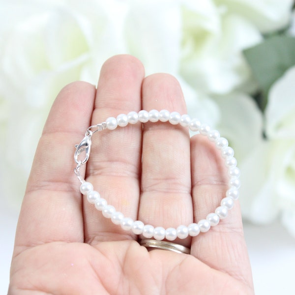 Baby Bracelet Tiny Pearls, Small White Pearls BABY GIRL New Baby Gift Keepsake, 1st Pearls Birthday, Baby Shower Gift