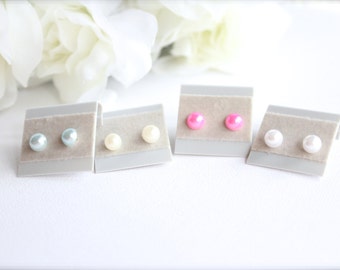 1 paar pareloorbellen knop Petite Pearl Post Stud Oorbellen, bloemenmeisje cadeau, wit, ivoor, babyblauw, roze -