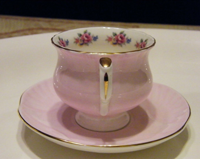 Fine Bone China Crown Staffordshire England Tea Cup Saucer Pink With