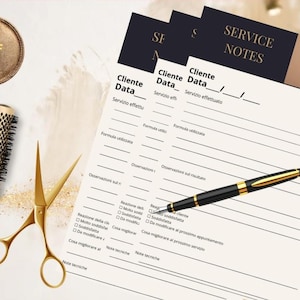 Può includere: Un set di moduli per note di servizio stampabili per parrucchieri con schema di colori oro e nero, un'icona PDF rotonda, una spazzola per capelli dorata, forbici dorate e una penna nera e oro. I moduli includono campi per i dati del cliente.