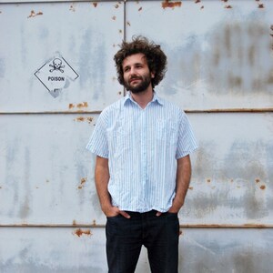 Vintage Mens White and Blue Striped Cotton Short Sleeve Button Up Full Shirt