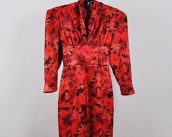 vintage Robe mi-longue rouge en soie à fleurs et manches bouffantes