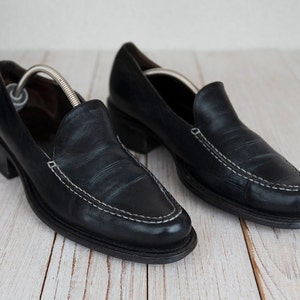 Vintage Black Leather White Stitching Loafers