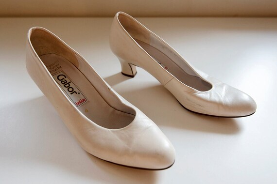 gabor ivory shoes