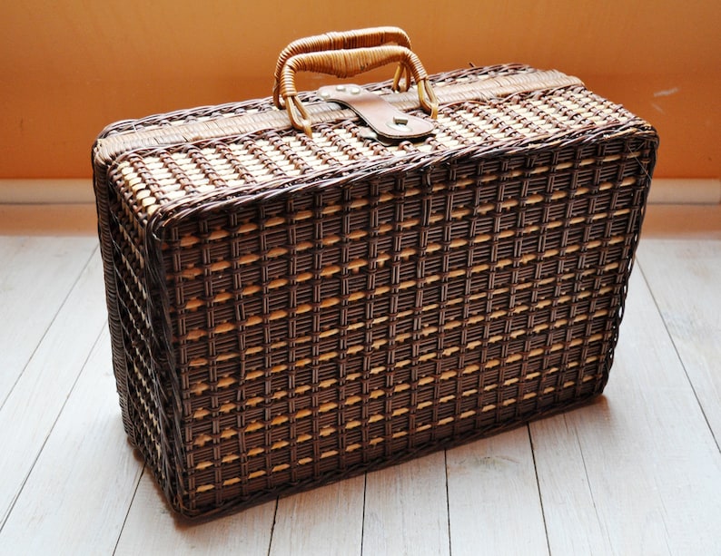 Vintage Two Tone Brown Woven Wicker Picnic Basket