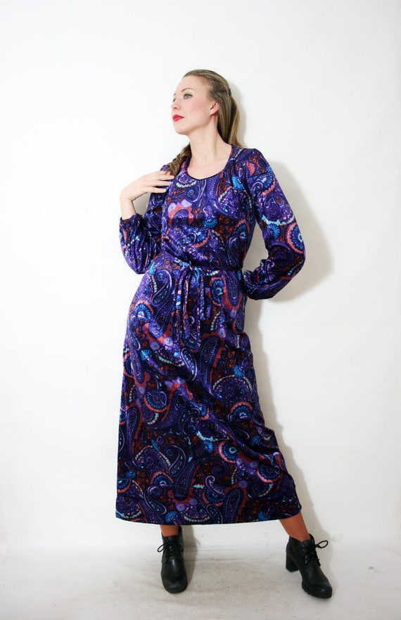 Vintage Velvet Jewel Tone Paisley Print Long Sleeve Maxi Dress