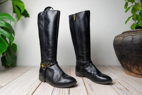 Black boots best sale with gold accents