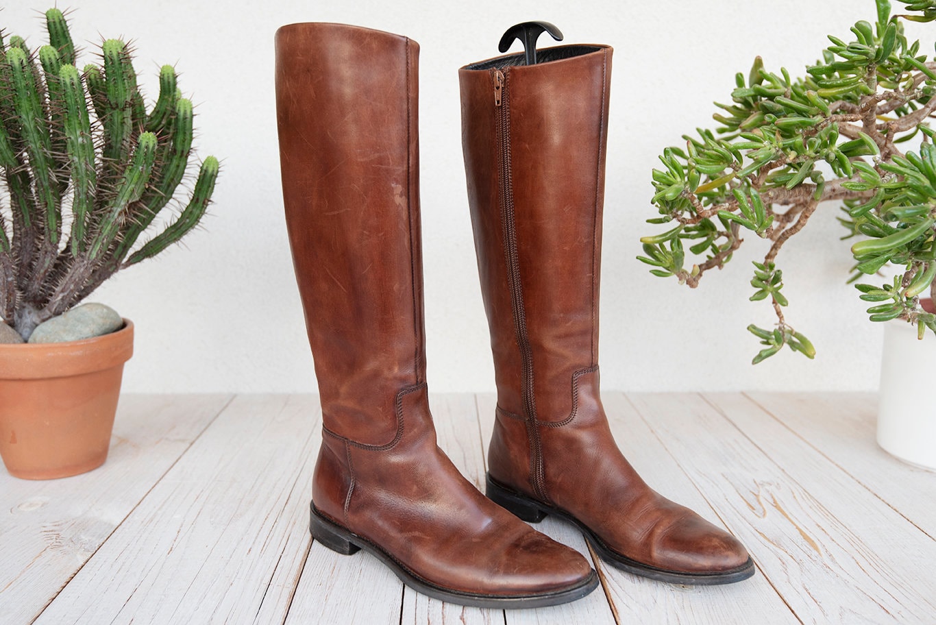 Melissa Bouton Frye Melissa Button Back Zip Boot Bottes Cuir IKKS