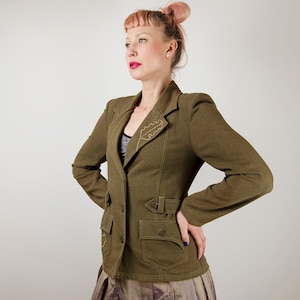 Vintage Olive Green Blazer with Oak Tree Leaves Embroidery