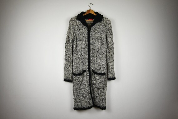 Vintage Grey and Black Fuzzy Knit Long Zipper Card