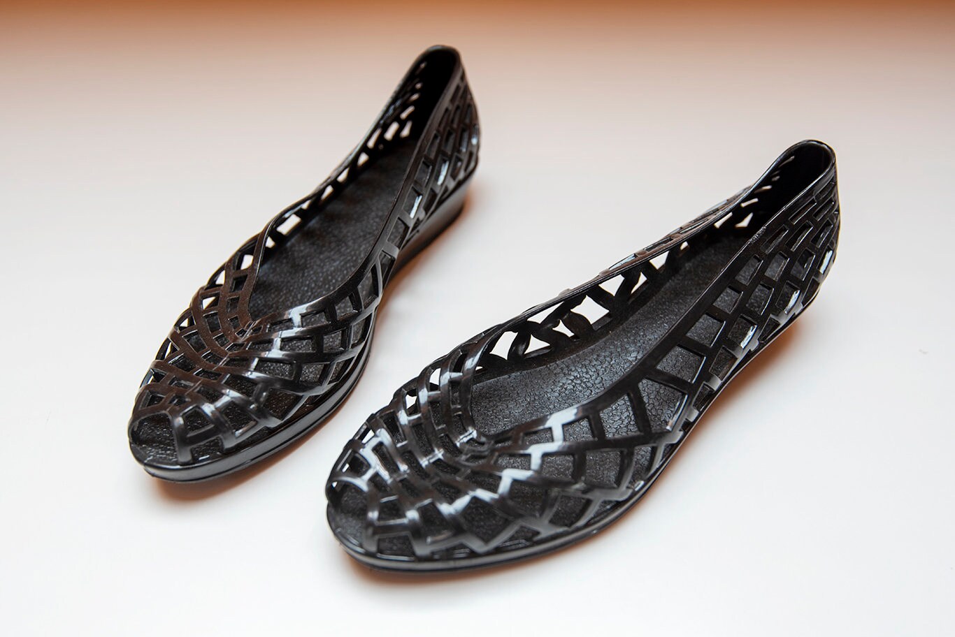 black jelly shoes