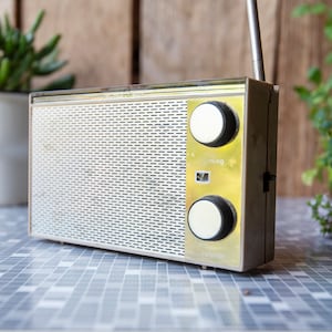 Vintage Space Age Philips Transistor Radio image 1