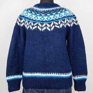Vintage Blue Hand Knit Fair Isle Pattern Pullover Sweater
