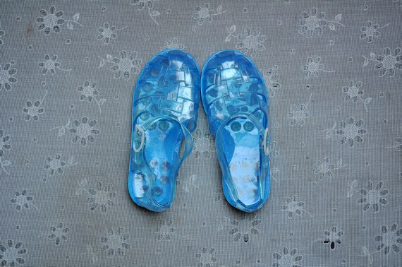 vintage jelly sandals