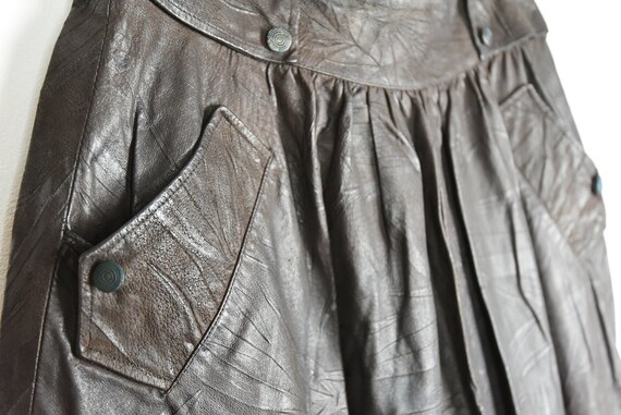 Vintage Dark Chocolate Brown Crinkled Leather Ful… - image 4