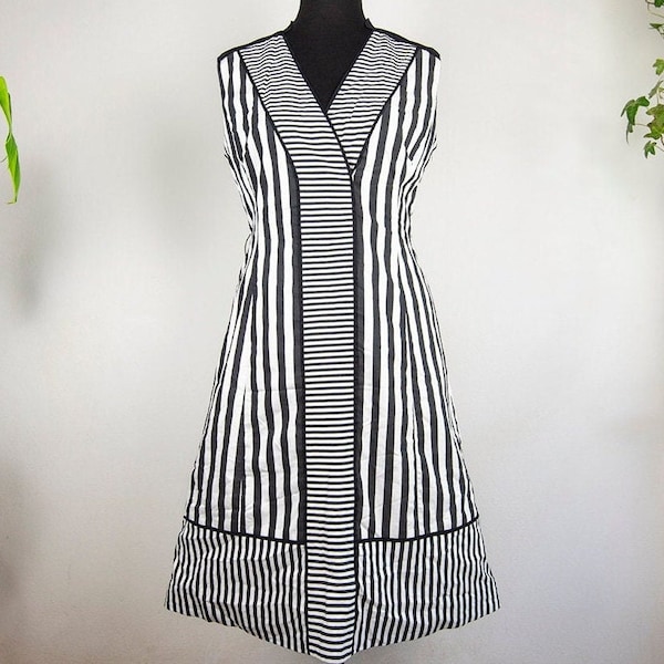 Black And White Stripe Wedding Dress Etsy black-and-white-stripe-wedding-dress-etsy