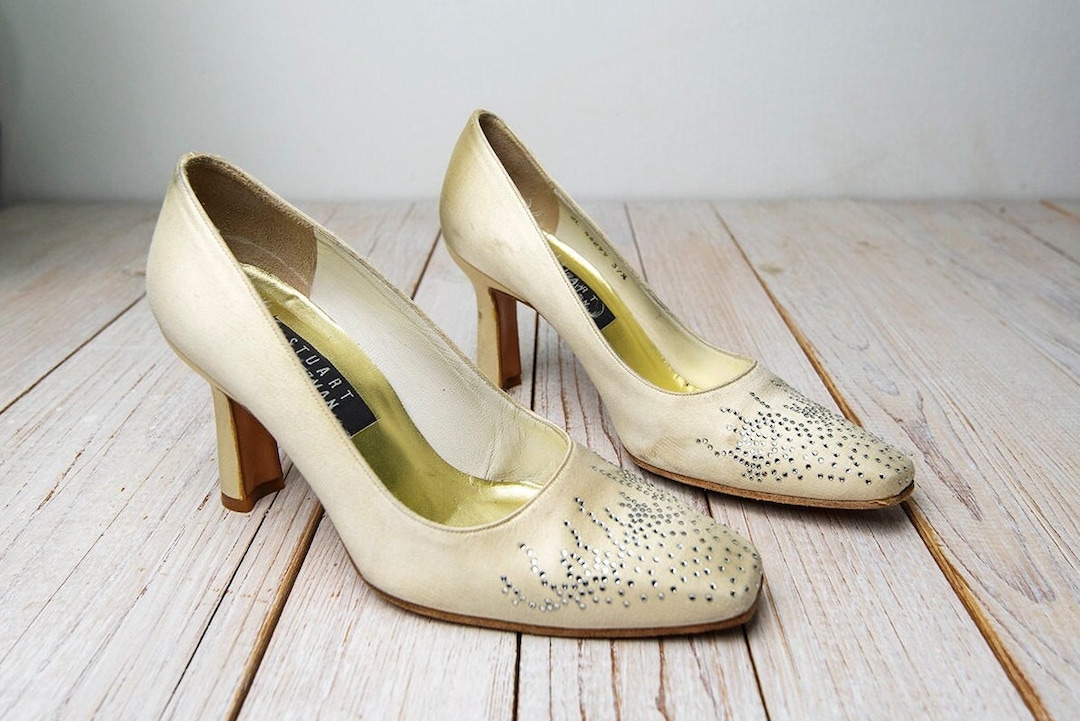 champagne satin pumps