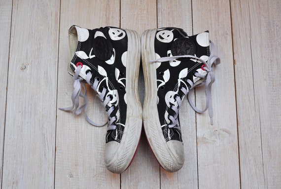 converse smiley