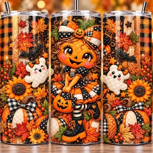 Könnte beinhalten: Ein zylindrischer Becher mit einem herbstlichen Halloween-Motiv, das eine zentrale Kürbisfigur in einem schwarz-orangen Kleid zeigt, umgeben von Sonnenblumen, herabfallenden Ahornblättern, kleinen Geistern, Fledermäusen und Kürbissen.