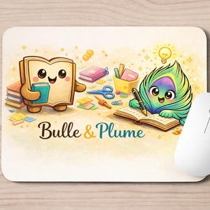 May include: A rectangular mouse mat with a whimsical illustration featuring a book and a peacock feather character, surrounded by school supplies. The mouse mat has the text "Bulle & Plume" and a white mouse.