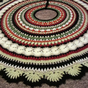 Mandala Crochet Christmas tree skirt