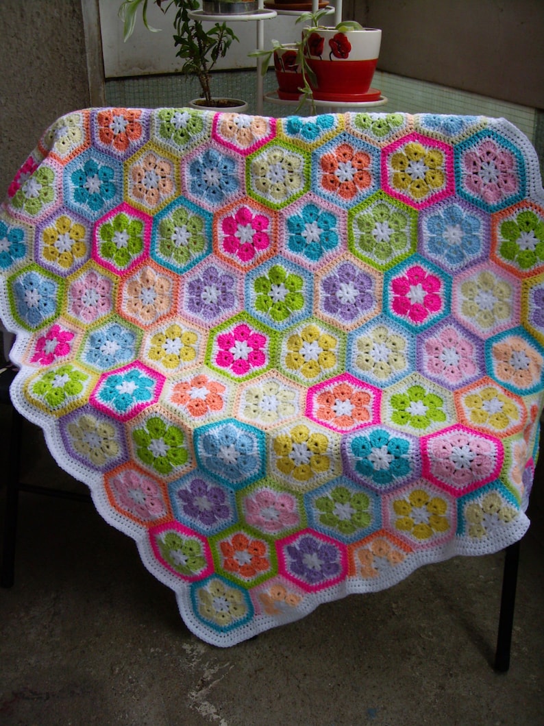 African Flower Crochet Blanket Granny Square Afghan image 1