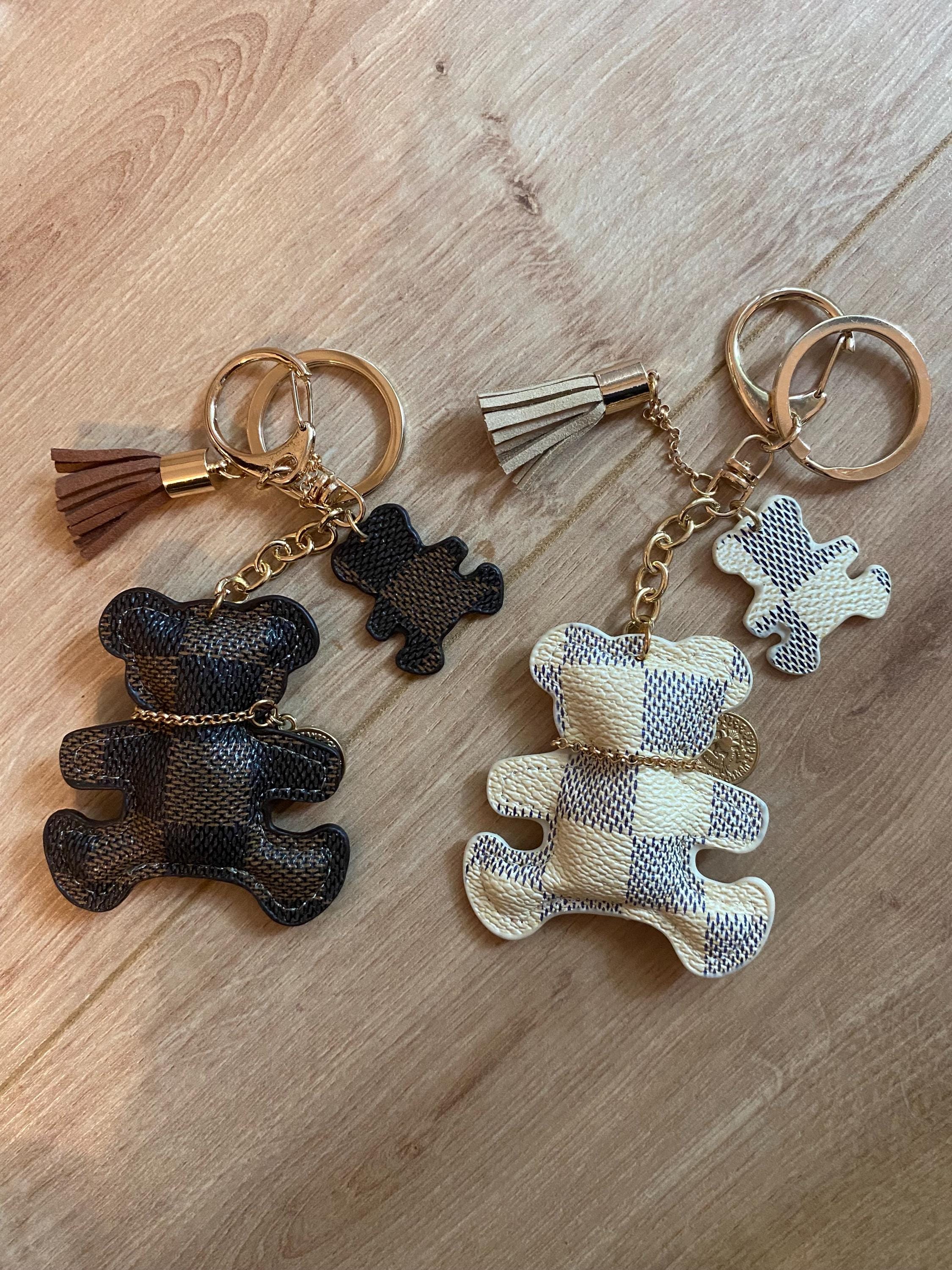 Gucci dog keychain - Etsy 日本