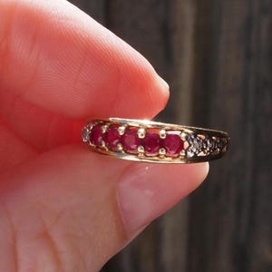 9k Ruby Victorian Style Ring | Size 7/O