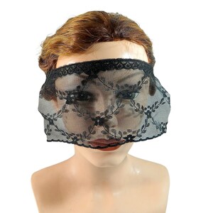 black eye mask, lace mask, kinky blindfold, burlesque headpiece, party mask, club event, dessous, lingerie, cosplay, fetish