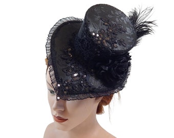 1940s Ostrich Feathers - Millinery Haute Couture Hats and  display picture 1