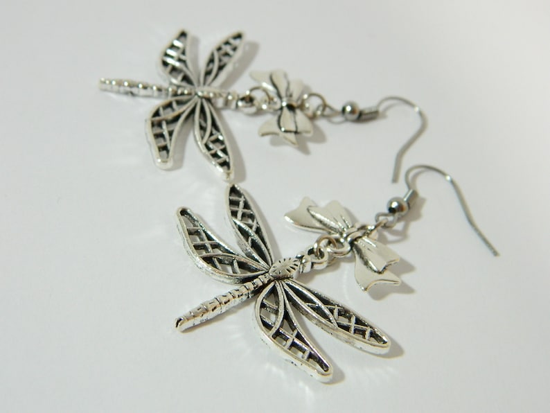 Earrings dragonfly bow tie insects Elv Fairy Pagan Wicca Nature Wood Forest