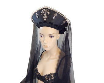 schwarze französische Haube: Tudor Kopfschmuck, Mittelaltergewandung, Schleier
