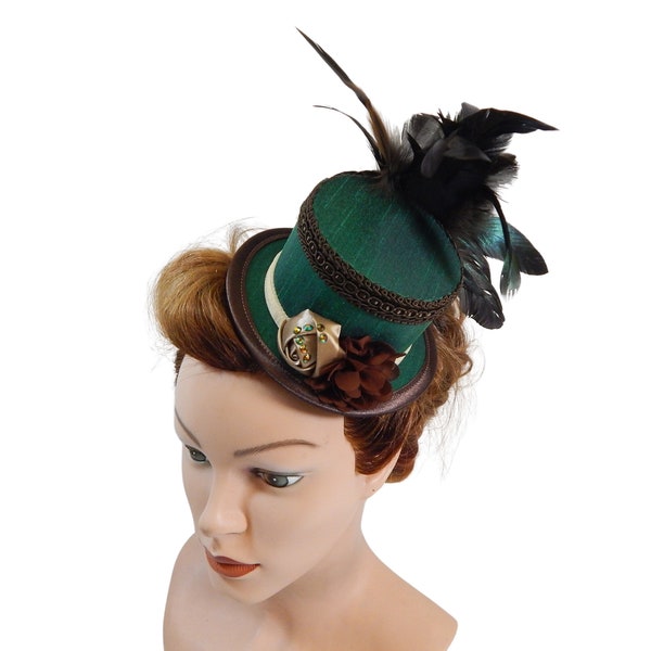 Mini Tophat, Steampunk Minihat, green Hat, Derby Hat, Hatinator, Fascinator, Burlesque Headpiece, Costume Hat, Cosplay Hat, Cocktail hat