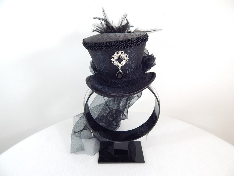 Mini Tophat auf Stirnband, Minihut, Goth Hut, Burlesque Hatinator, Derby Hut, Madhatter, Kostüm Hut, Halloween Kopfschmuck, Cosplay Mütze Bild 8