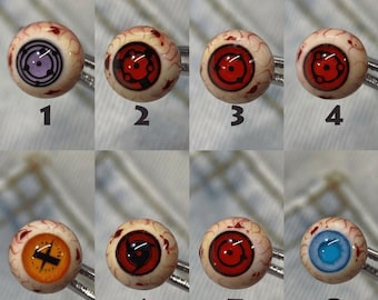 Barra Sharingan de titanio: piercing versátil para lengua y oreja, joyería artesanal con diseño de ojo de anime.