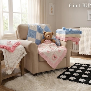 Può includere: Un set 6 in 1 di coperte per neonati all'uncinetto con vari design, tra cui una coperta bianca con bordo rosa, un motivo a stelle blu e bianco, un motivo a orsetto rosa e bianco e una coperta nera con motivi a fantasmi bianchi.