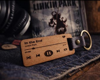 Personalized Music Keychain – Song Gift for Couples – Personalized Wooden Keychain – Shipping Included