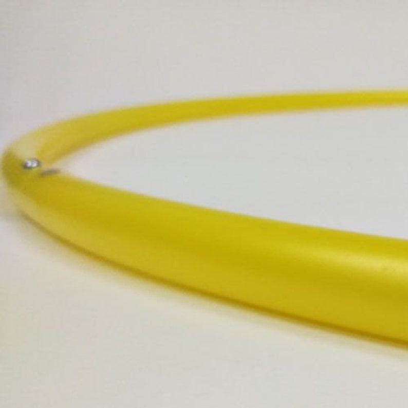 Metallic Sunshine Yellow Polypro Hoop / 3/4 ou 5/8 / Toutes les tailles / Hoop Dance / Bouton-poussoir / Performance légère pliable de voyage image 1