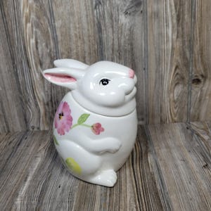 Cottagecore Bunny Rabbit Cookie Jar, CBK 1995 Vintage Spring Easter Decor