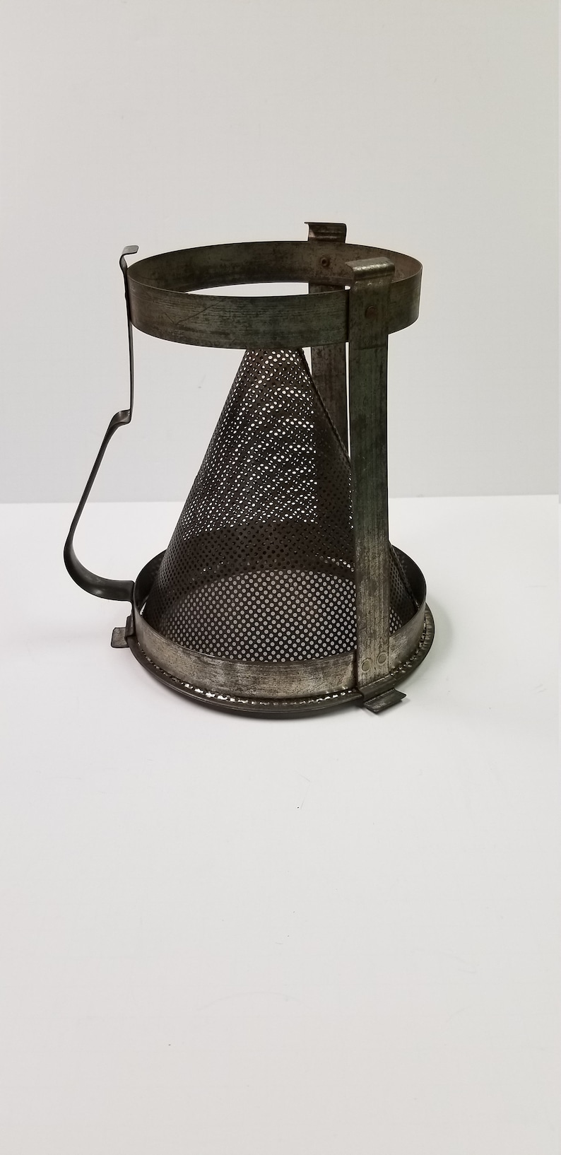 Vintage Aluminum Cone Shaped Sieve Food Strainer Stand Canning Apple Sauce Colander Fruit Press Rusty Primitive